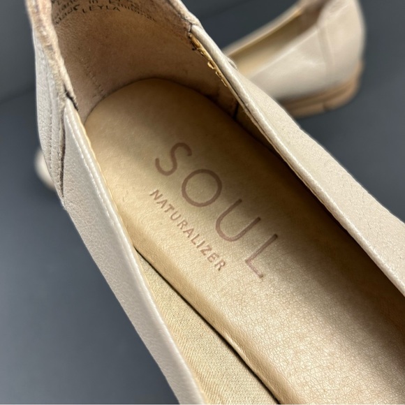 ❤️ NATURALIZER Soul Leyla Flats  Comfort Loafers Size 9M Beige Leather - Picture 9 of 9